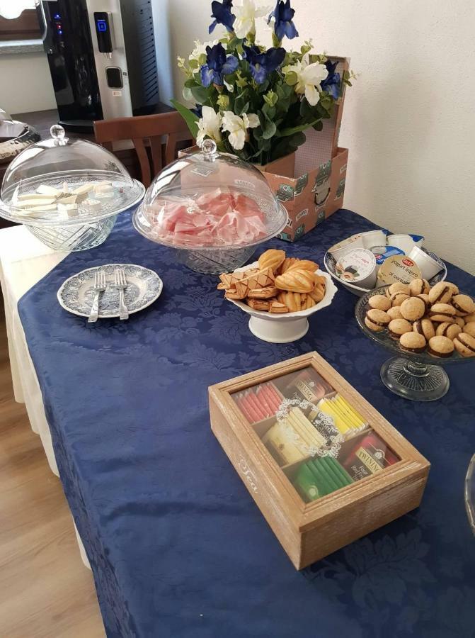 Cascina Ghitin Relais Guest House Asti Ngoại thất bức ảnh